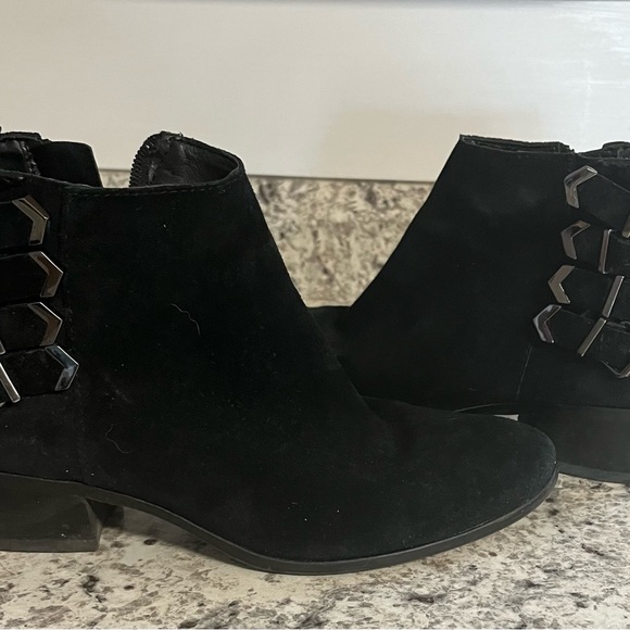 Black Sam Edelman booties - Picture 1 of 5